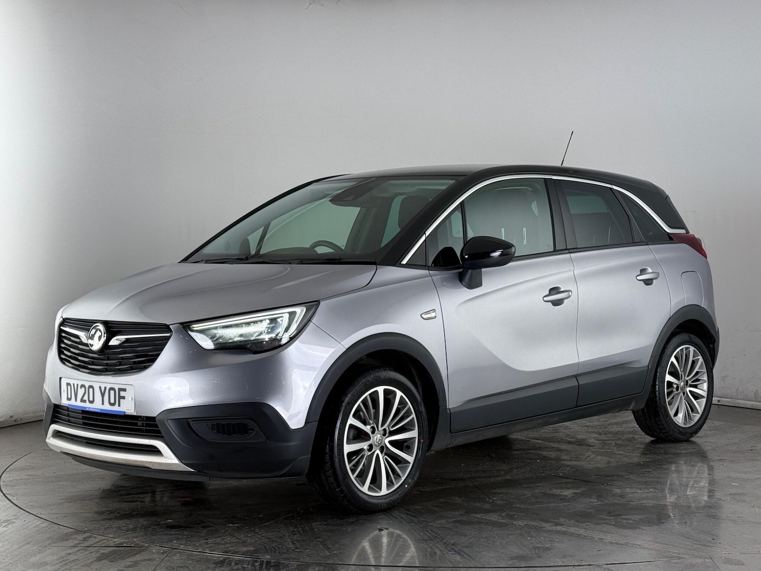 Used Vauxhall Crossland X 2020 for sale - 77979747: Photo 2