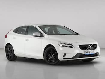 Used Volvo V40 2016 for sale - 79767604: Photo