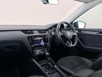 Used Skoda Octavia 2019 for sale - 79453876: Photo
