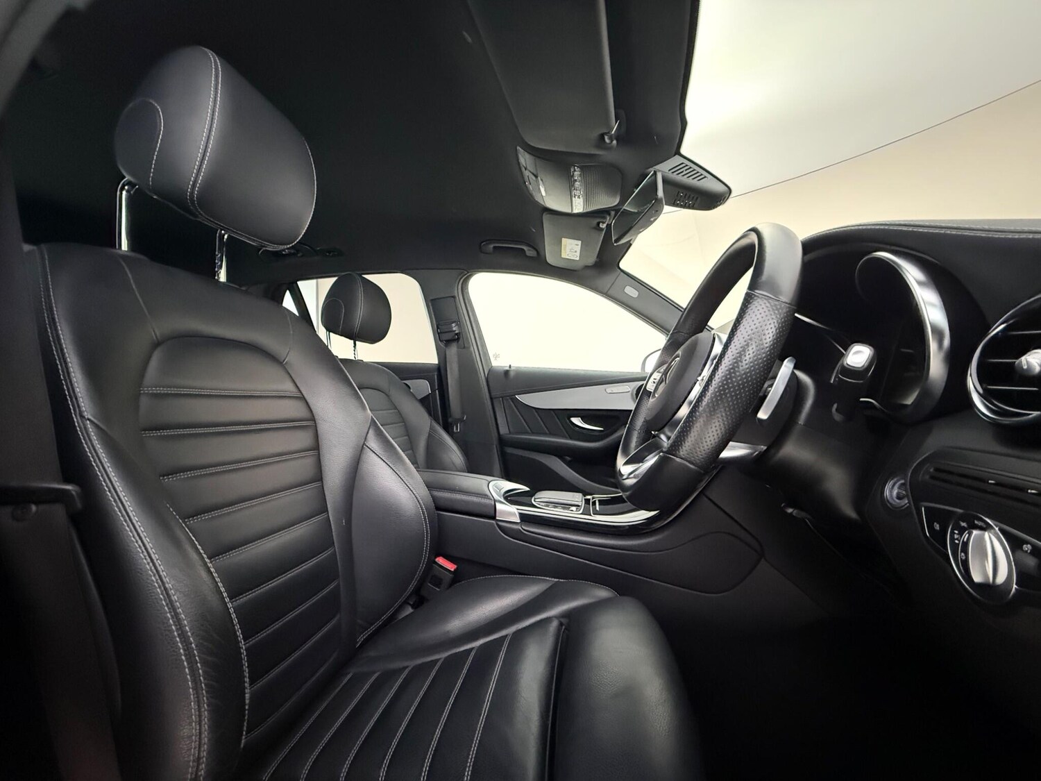 Used Mercedes-Benz GLC 2022 for sale - 78107137: Photo 11