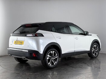 Used Peugeot 2008 2021 for sale - 77221661: Photo