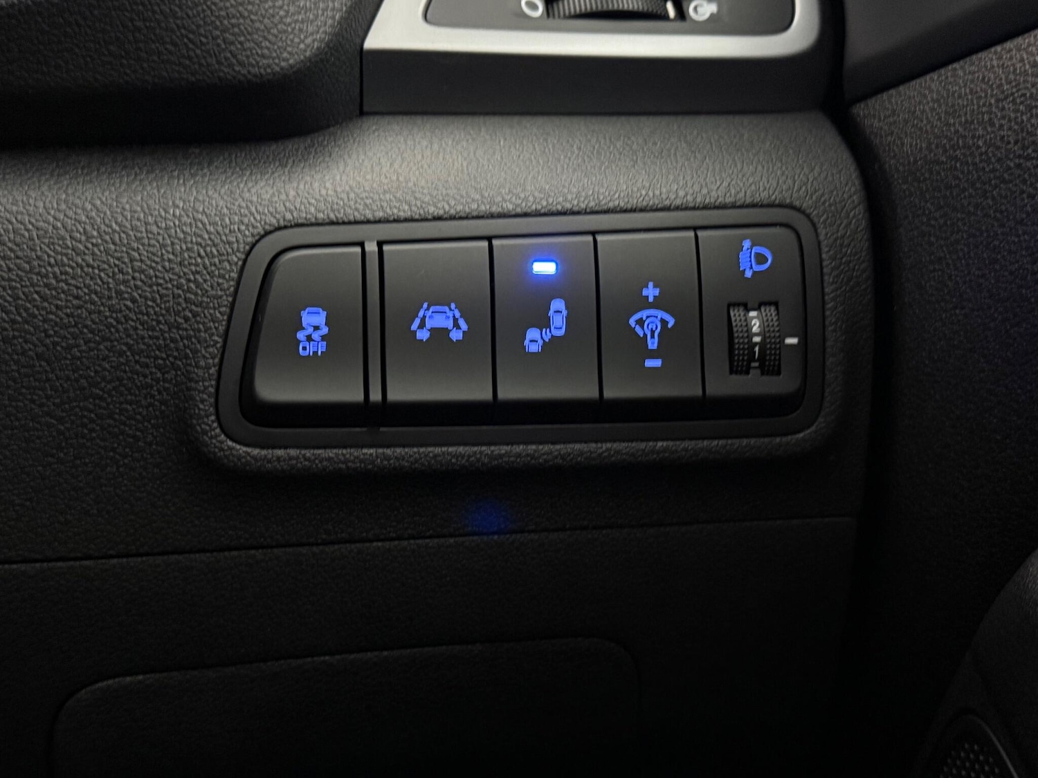 Used Hyundai TUCSON 2018 for sale - 77260353: Photo 31