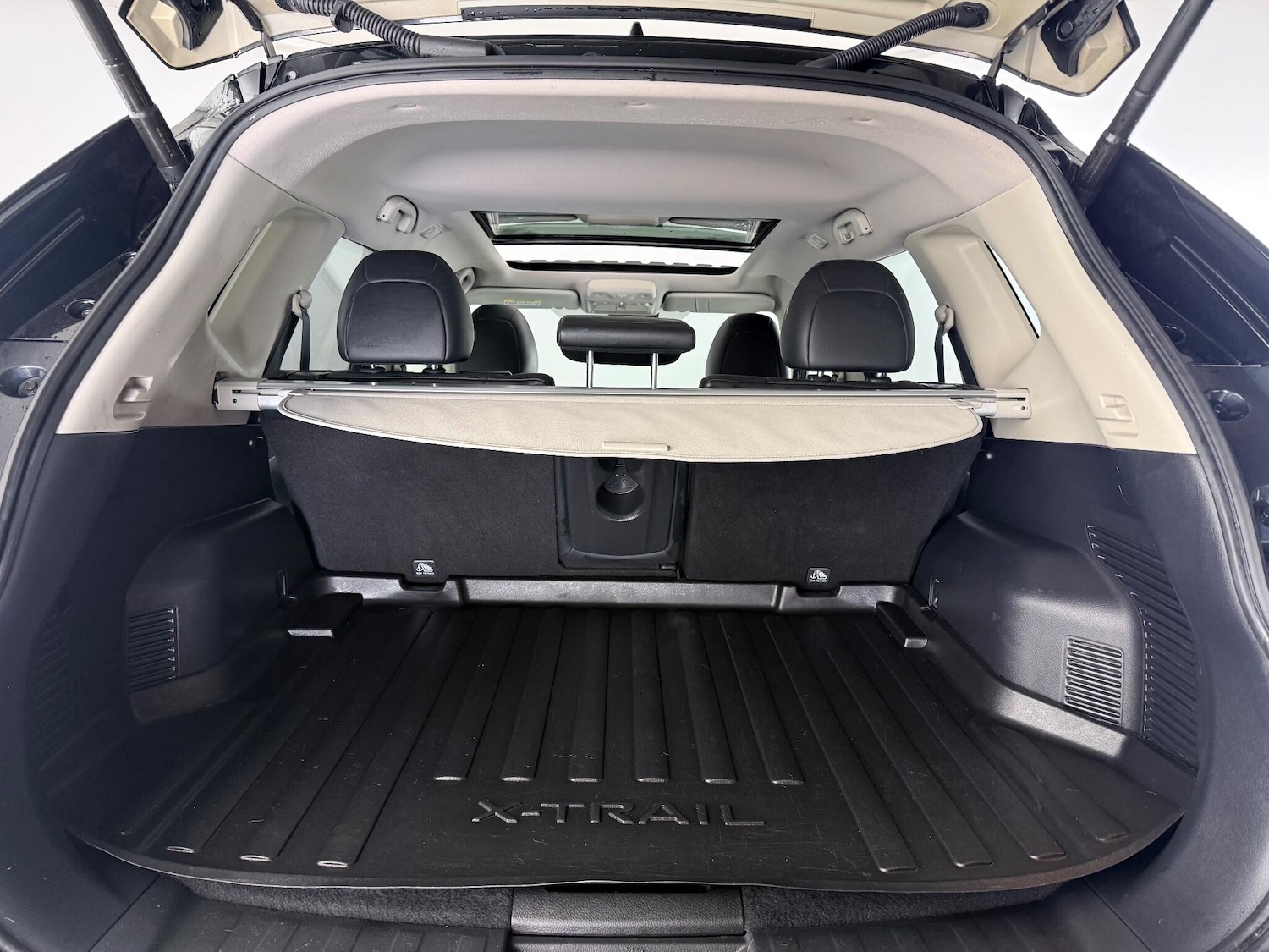Used Nissan X-Trail 2019 for sale - 77259543: Photo 10