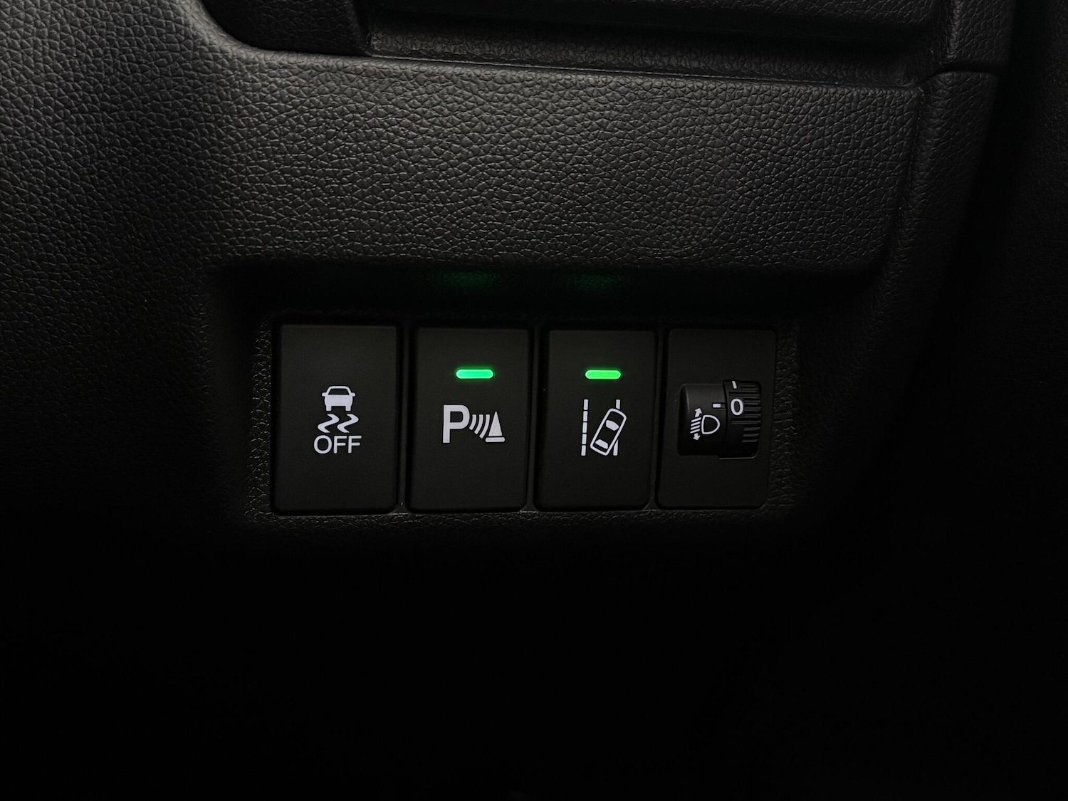 Used Honda Jazz 2016 for sale - 76468350: Photo 29