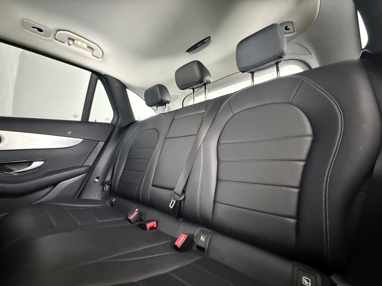 Used Mercedes-Benz GLC 2018 for sale - 76468225: Photo 19