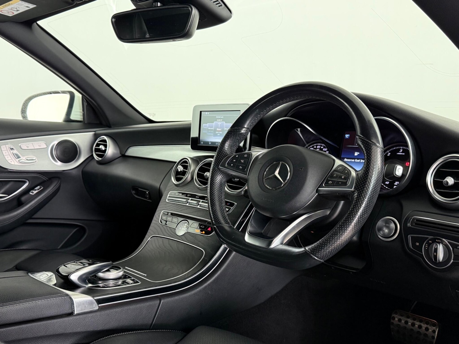 Used Mercedes-Benz C Class 2017 for sale - 77613119: Photo 22