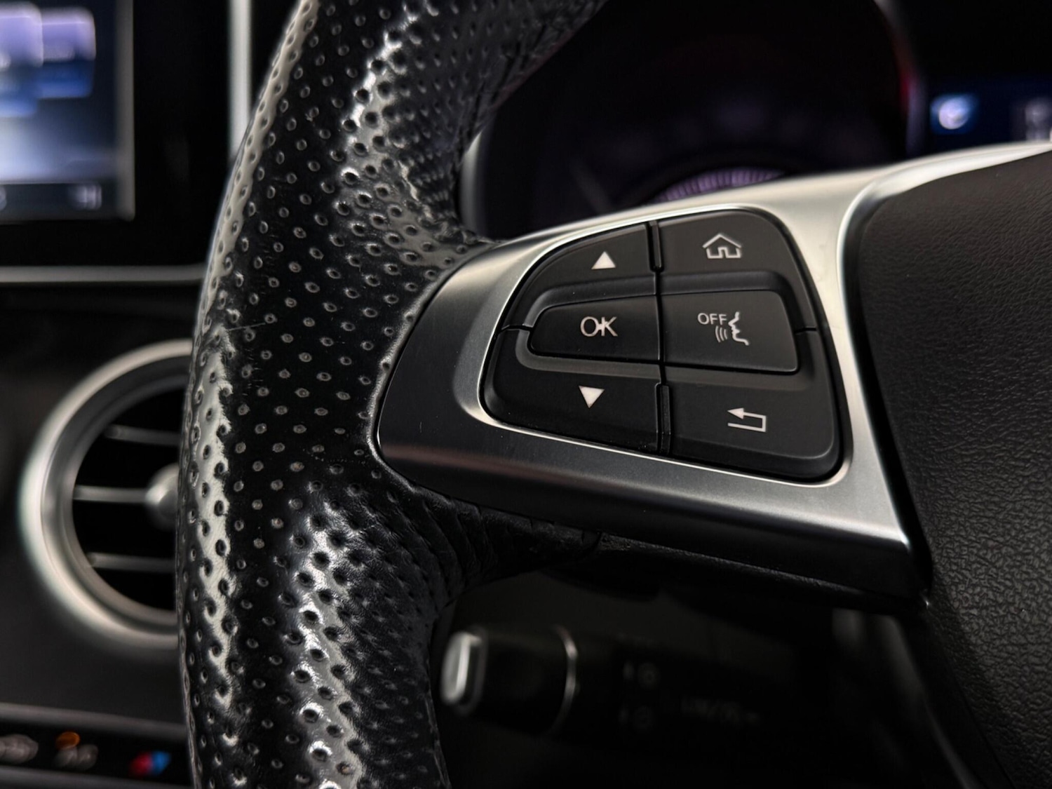 Used Mercedes-Benz C Class 2017 for sale - 77613119: Photo 23