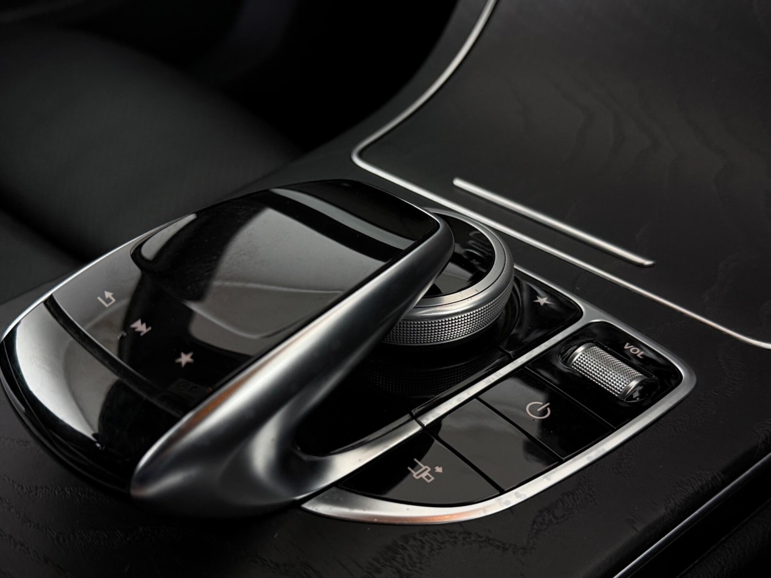 Used Mercedes-Benz C Class 2017 for sale - 77613119: Photo 35