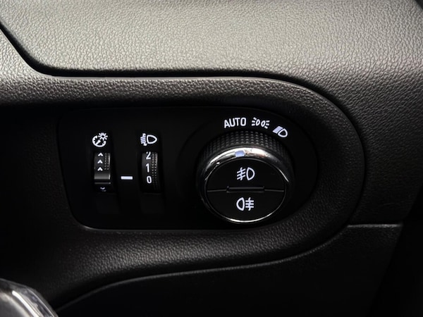 Used Vauxhall Grandland X 2018 for sale - 75389234: Photo 25