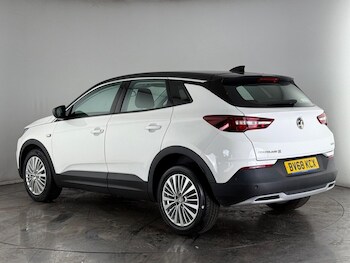 Used Vauxhall Grandland X 2018 for sale - 75389234: Photo