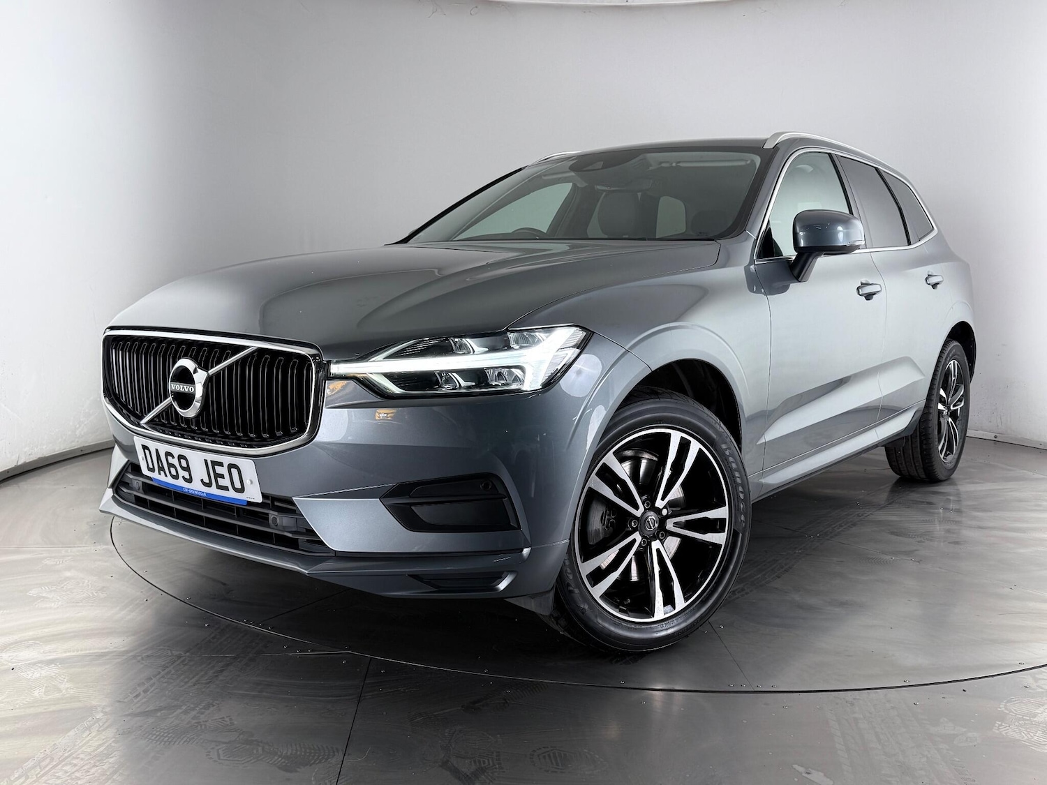 Used Volvo XC60 2019 for sale - 77246369: Photo 34