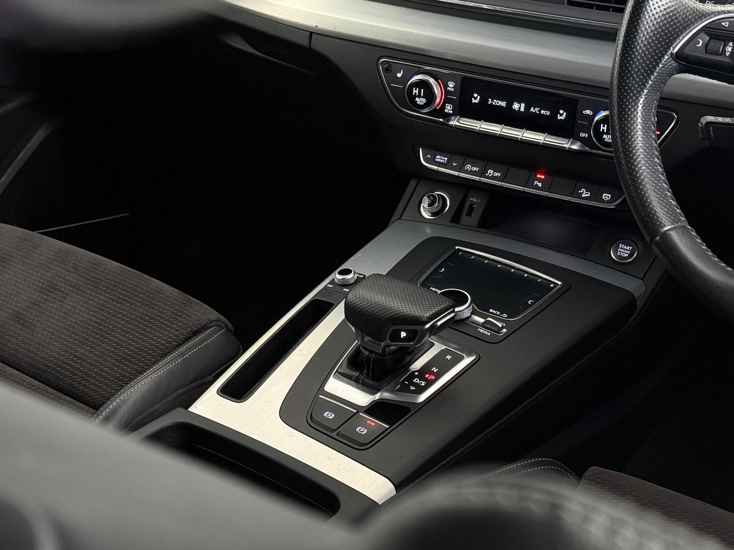 Used Audi Q5 2019 for sale - 76994123: Photo 41