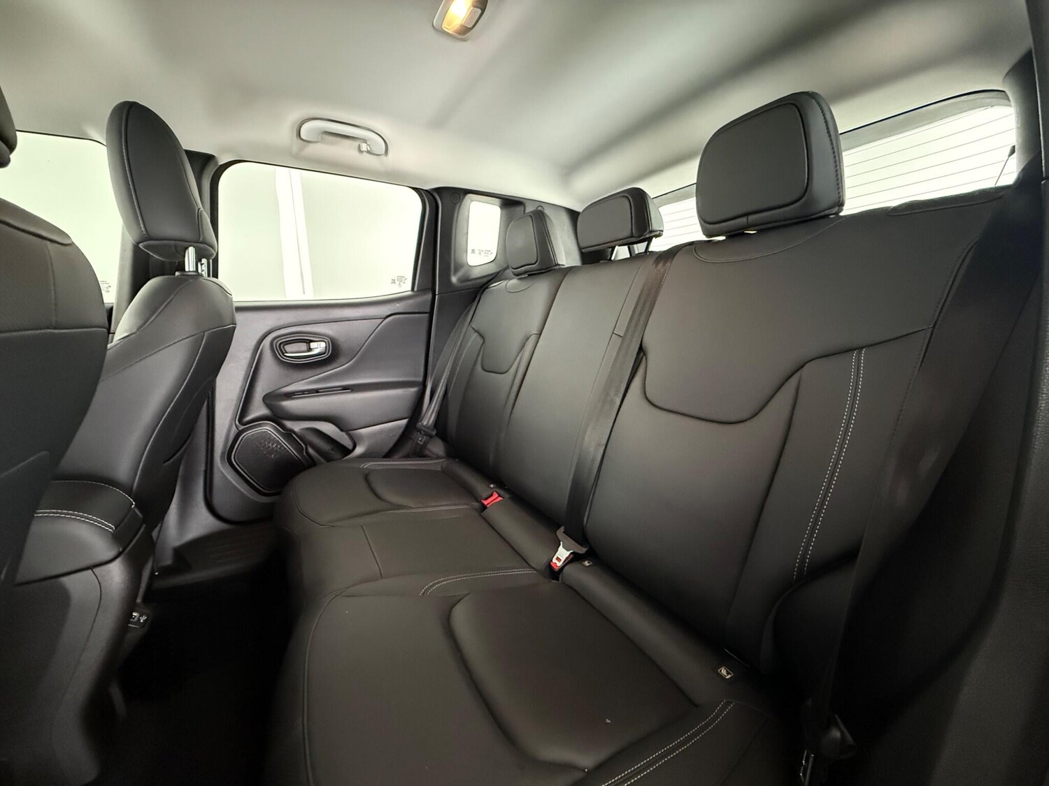 Used Jeep Renegade 2020 for sale - 77490553: Photo 15