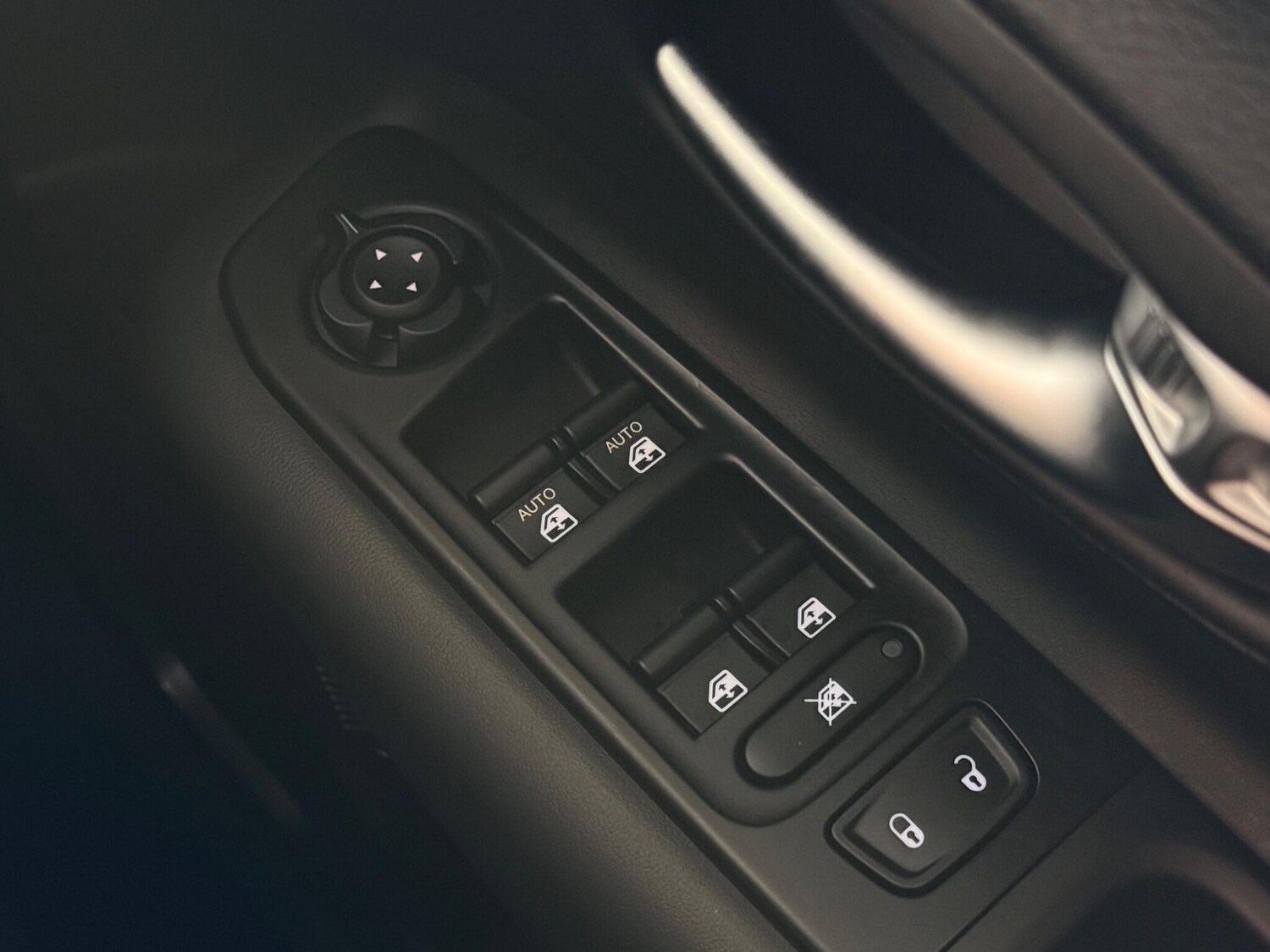 Used Jeep Renegade 2020 for sale - 77490553: Photo 25