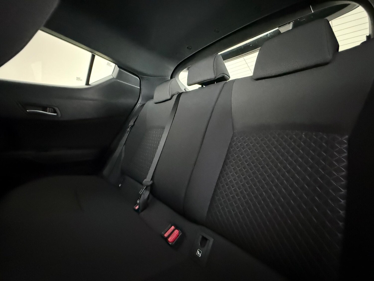 Used Toyota C-HR 2023 for sale - 78177274: Photo 11