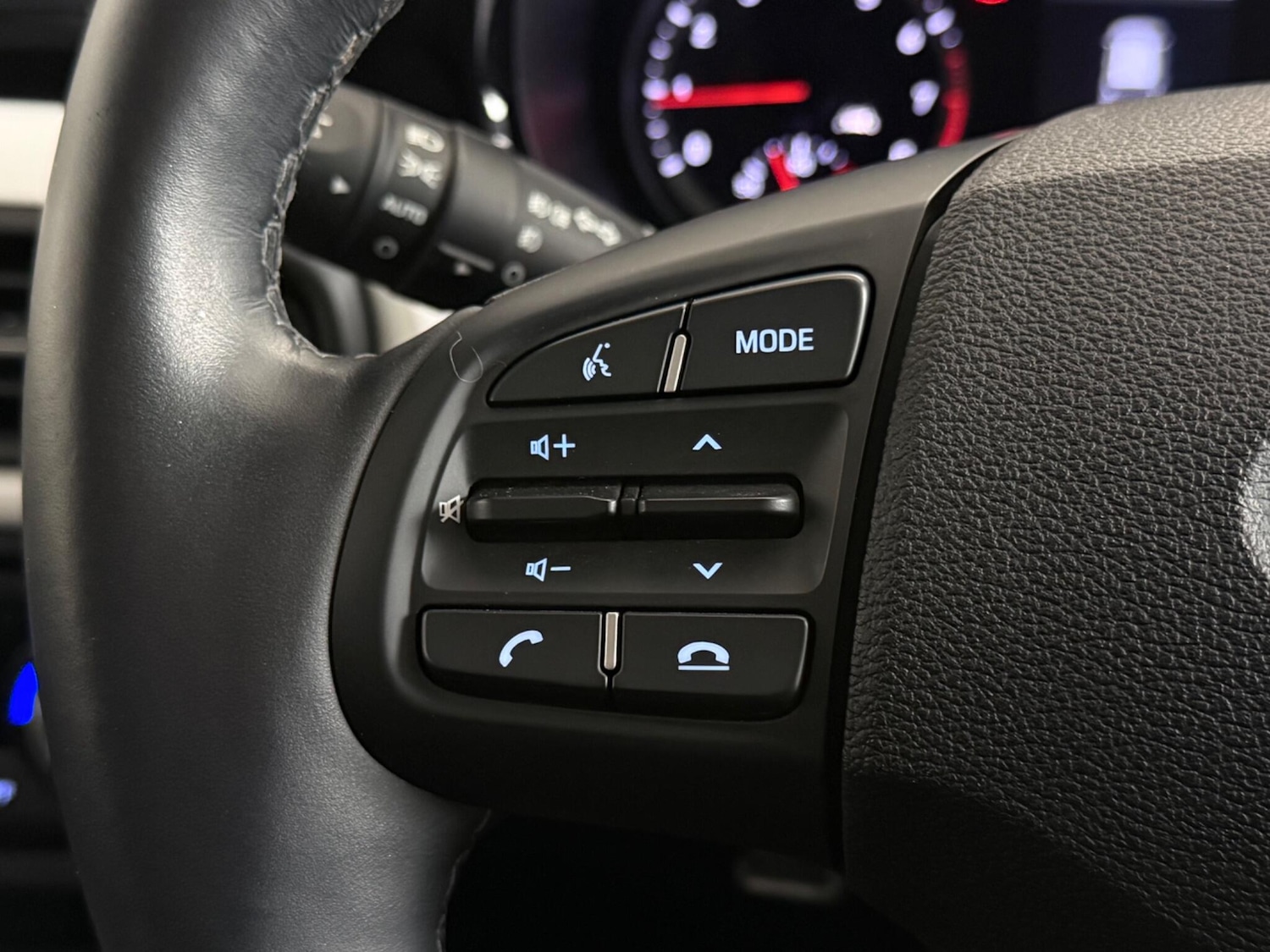 Used Hyundai i10 2023 for sale - 77441501: Photo 12