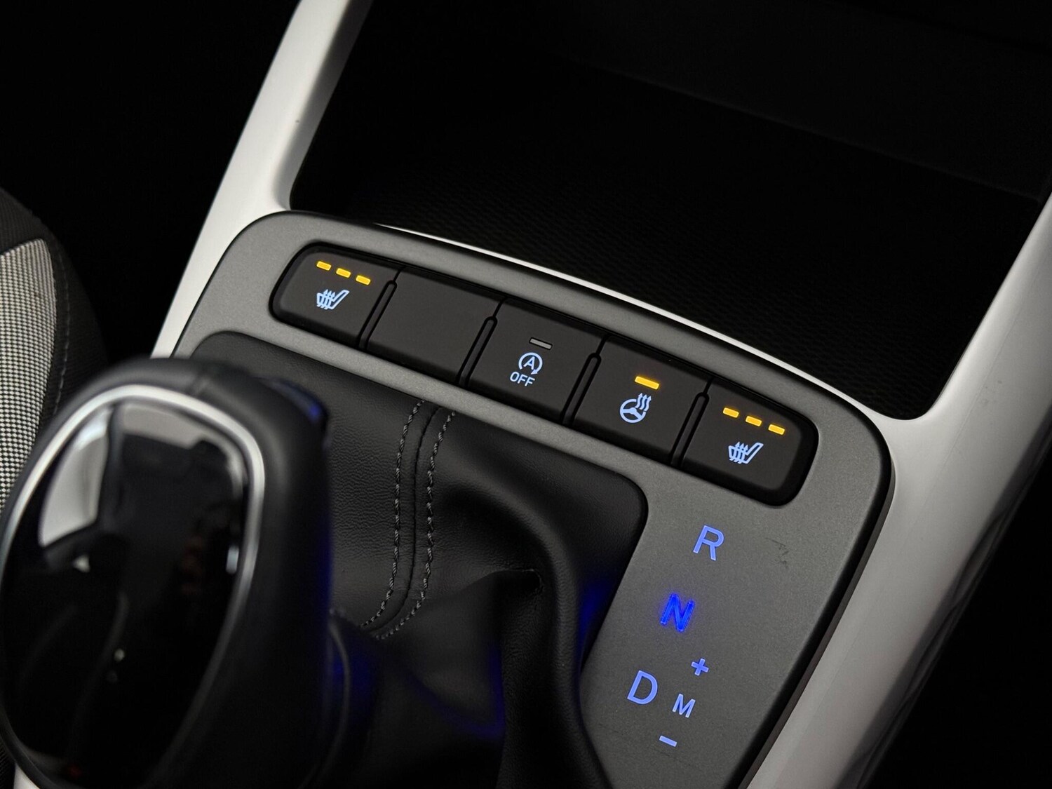 Used Hyundai i10 2023 for sale - 77441501: Photo 24