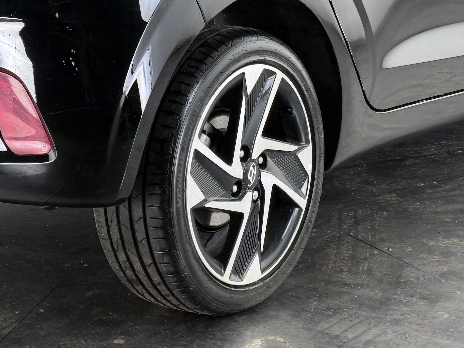 Used Hyundai i10 2023 for sale - 77441501: Photo 6