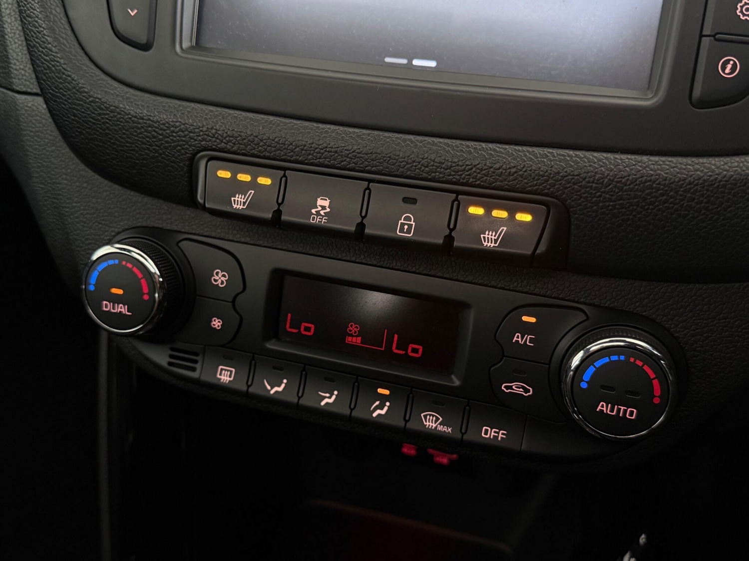 Used Kia Ceed 2018 for sale - 77216716: Photo 31