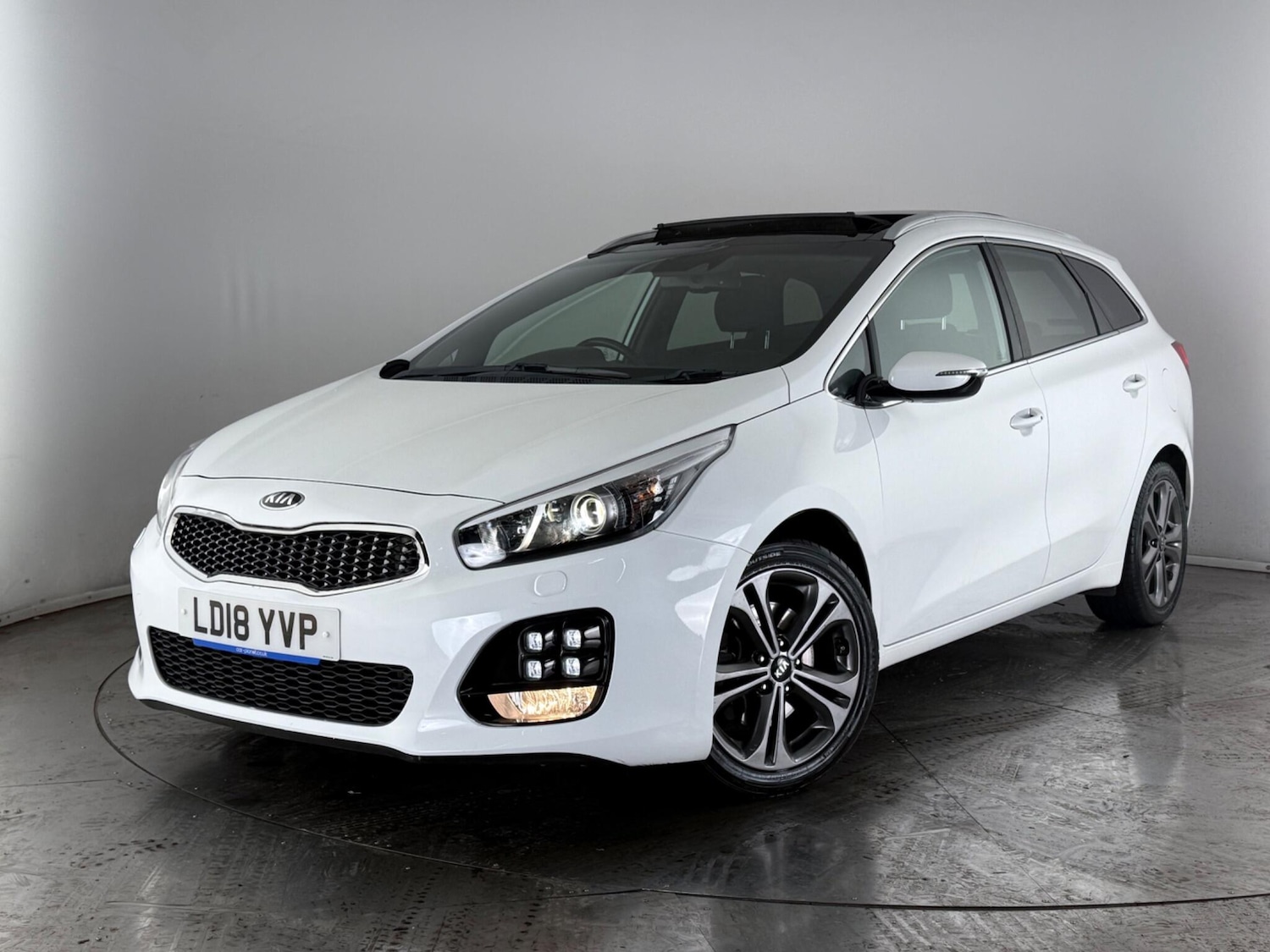 Used Kia Ceed 2018 for sale - 77216716: Photo 36