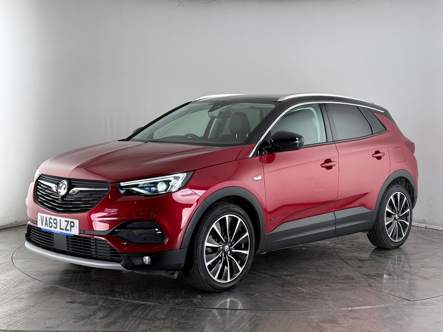 Used Vauxhall Grandland X 2020 for sale - 77143102: Photo 3