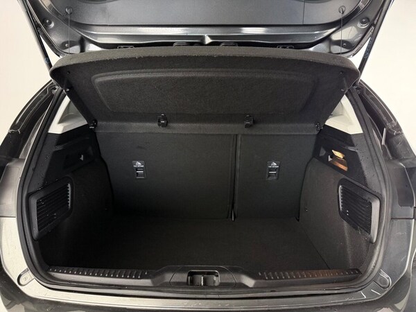 Used Ford Focus 2023 for sale - 76086435: Photo 12