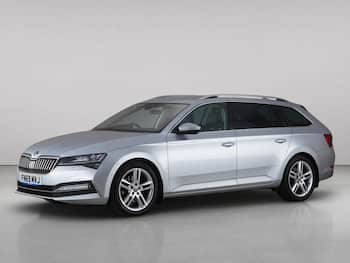 Used Skoda Superb 2019 for sale - 79691690: Photo