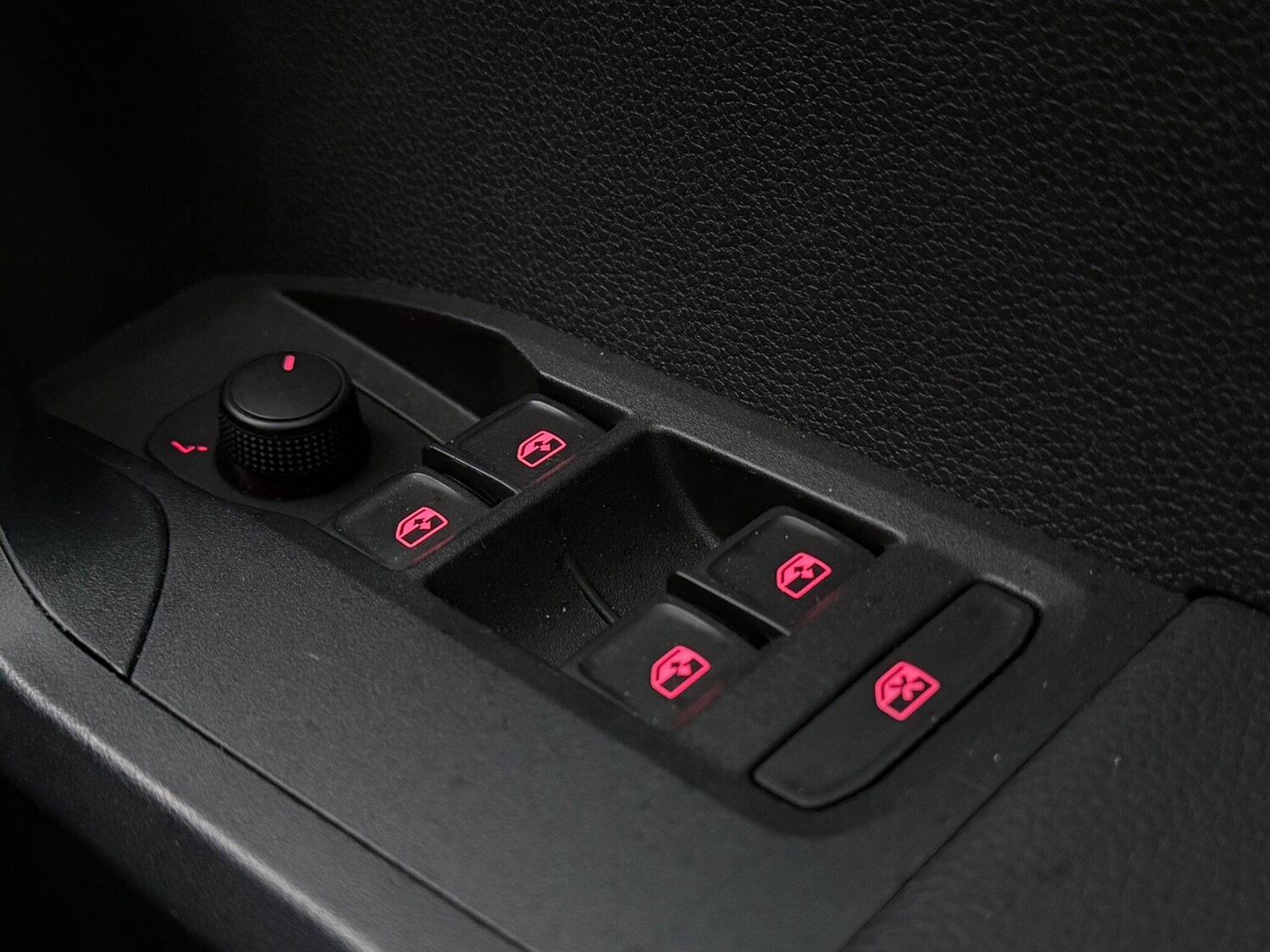 Used SEAT Arona 2018 for sale - 78107122: Photo 19