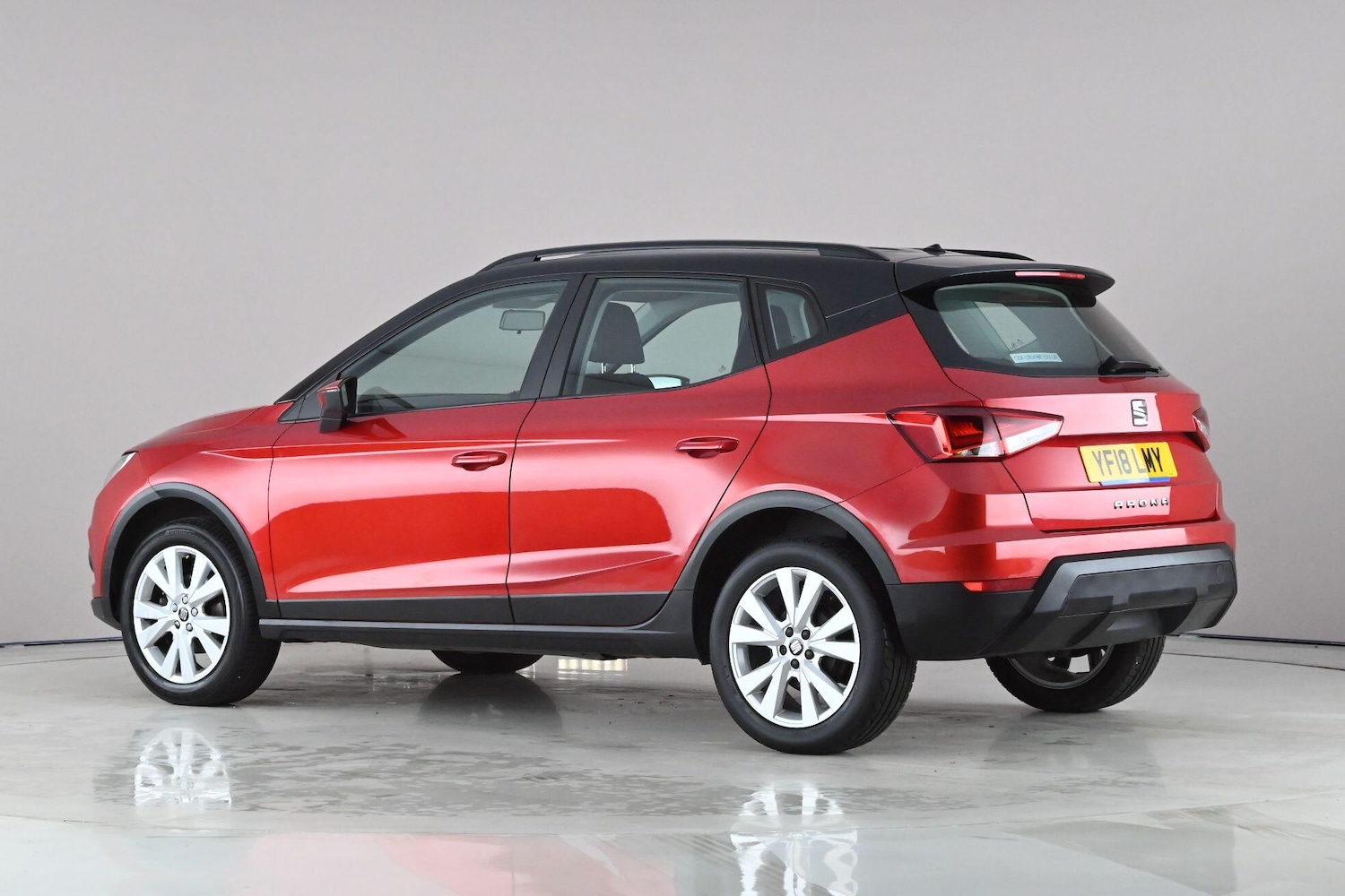 Used SEAT Arona 2018 for sale - 78107122: Photo 3