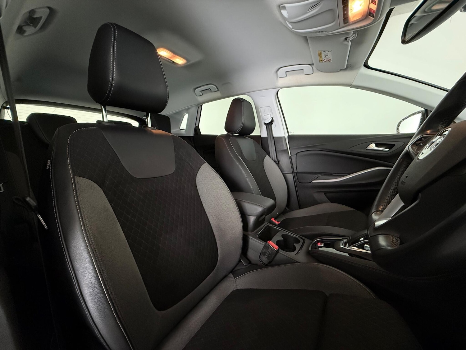 Used Vauxhall Grandland 2022 for sale - 77502442: Photo 11