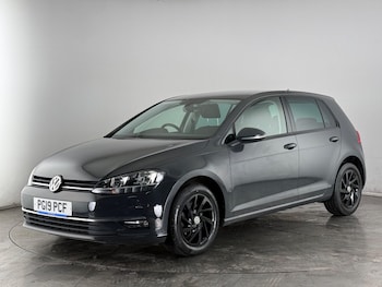 Used Volkswagen Golf 2019 for sale - 77497623: Photo