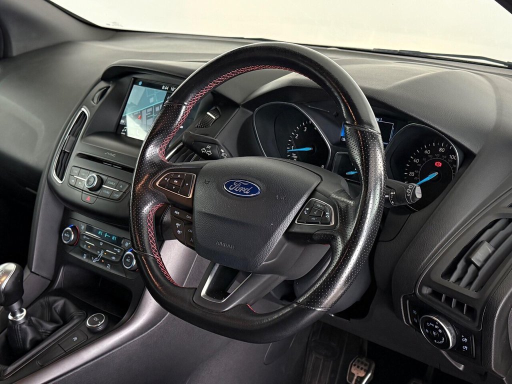 Used Ford Focus 2018 for sale - 76356217: Photo 14