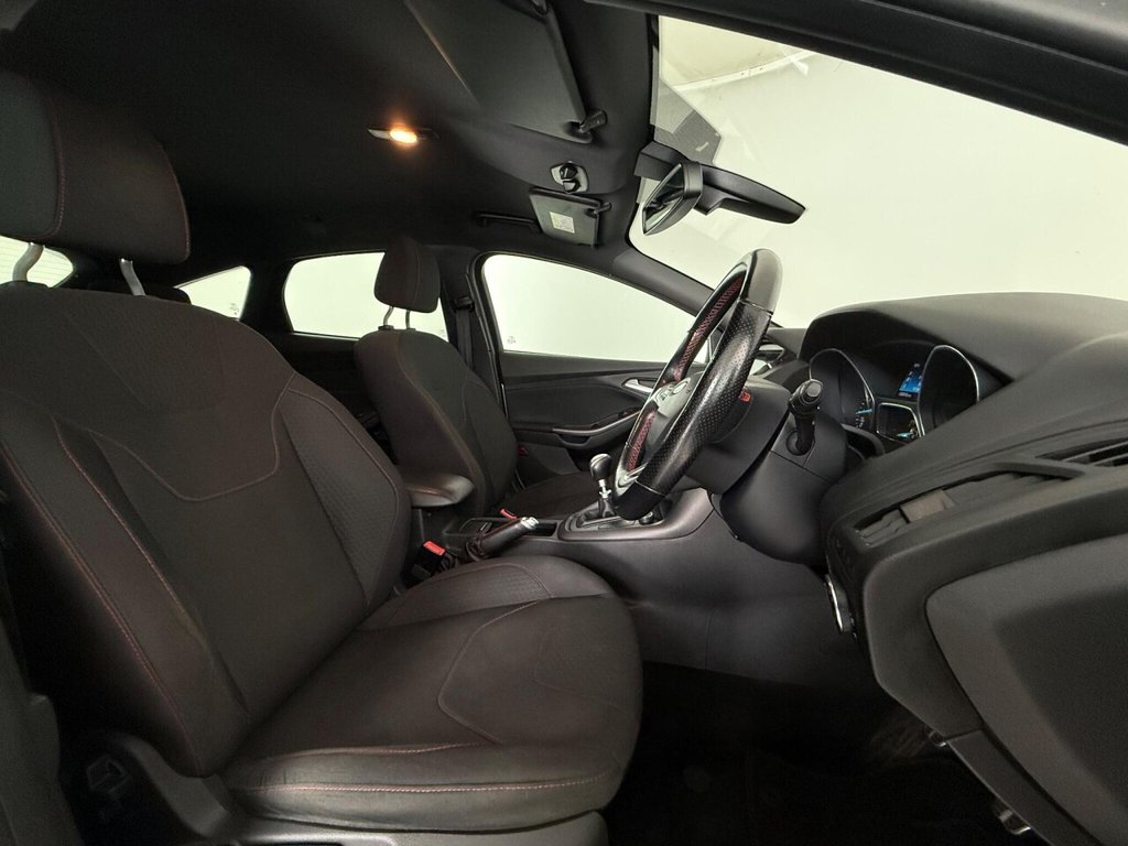 Used Ford Focus 2018 for sale - 76356217: Photo 15