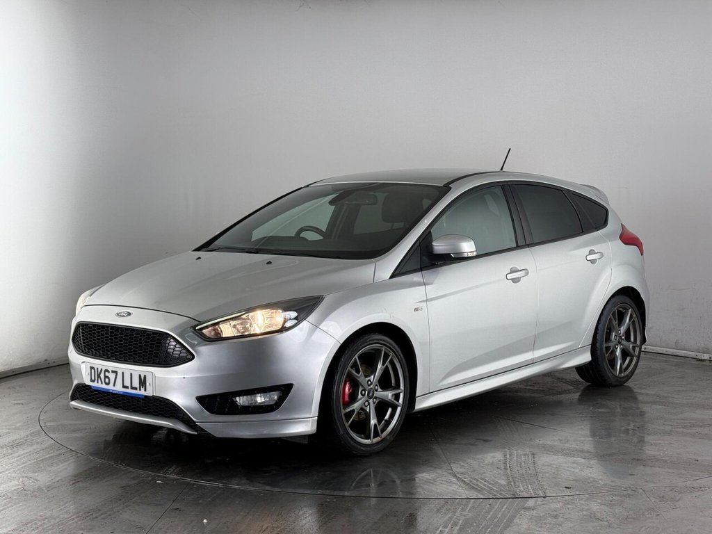 Used Ford Focus 2018 for sale - 76356217: Photo 3