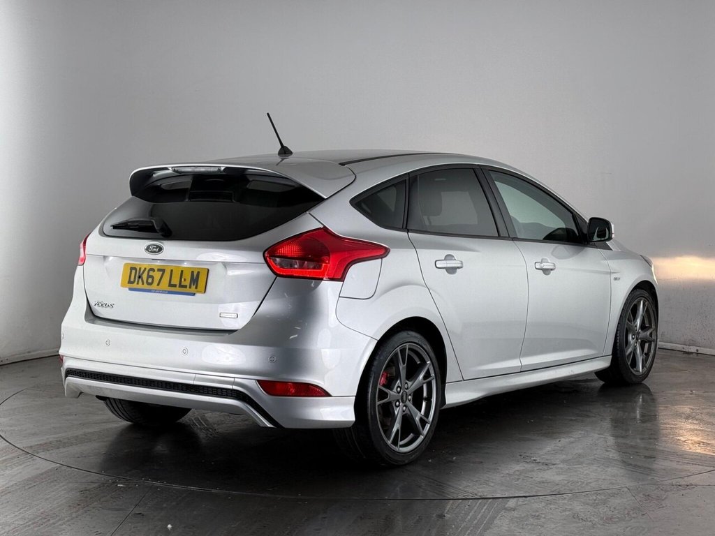 Used Ford Focus 2018 for sale - 76356217: Photo 4