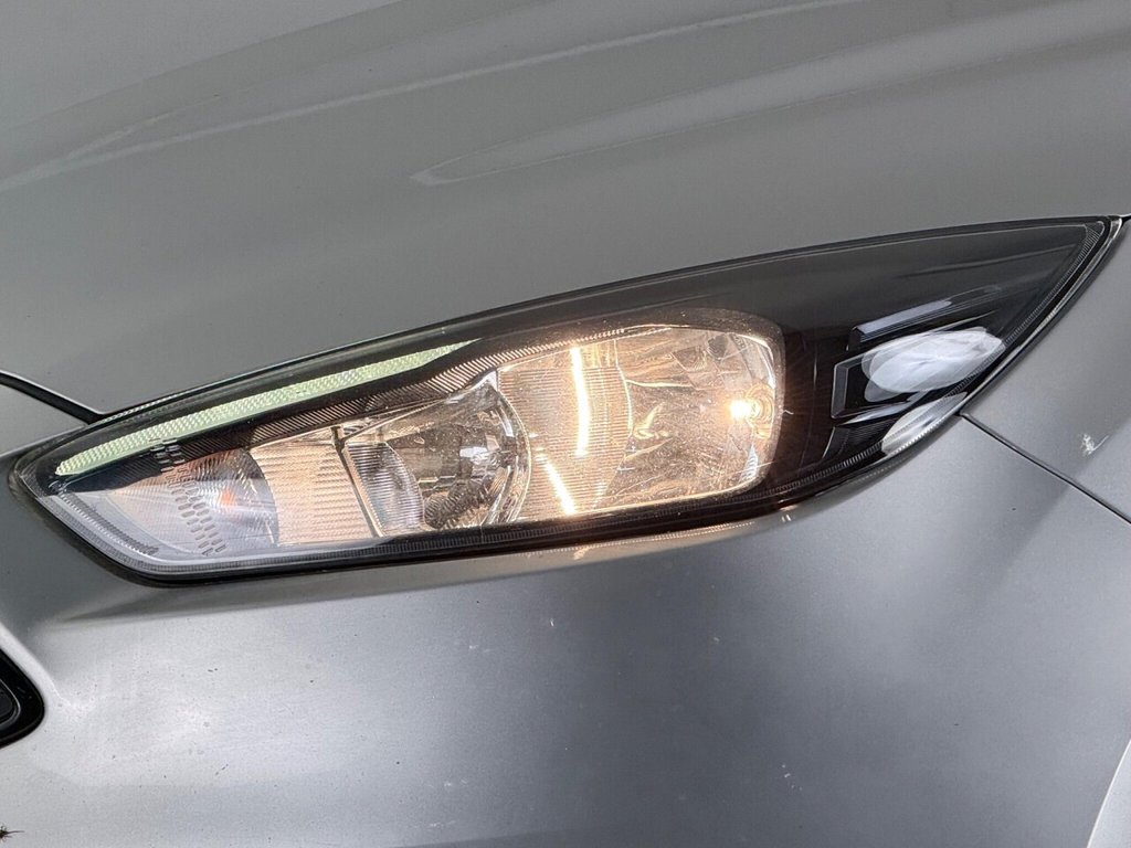 Used Ford Focus 2018 for sale - 76356217: Photo 8