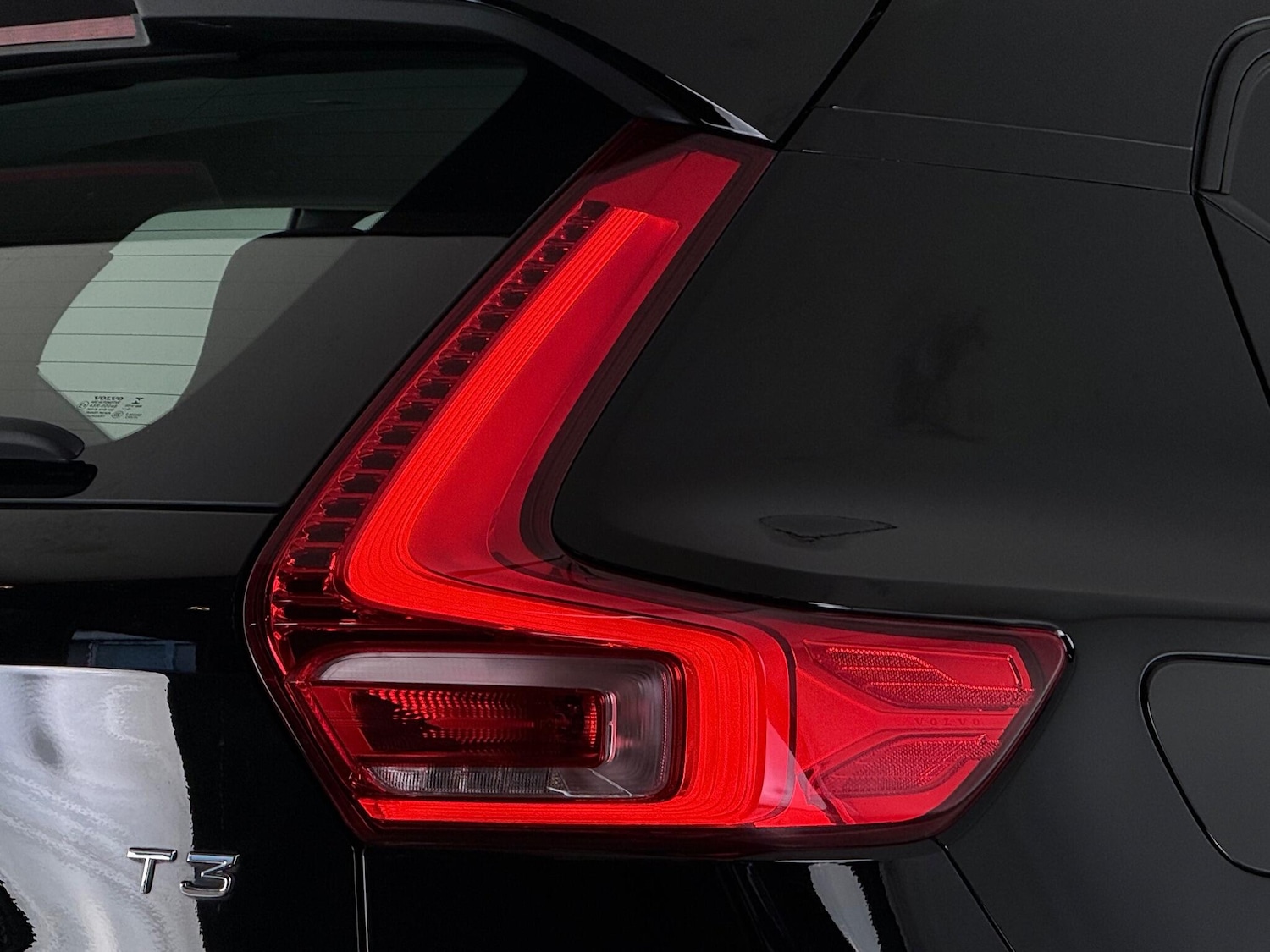 Used Volvo XC40 2021 for sale - 76468060: Photo 12