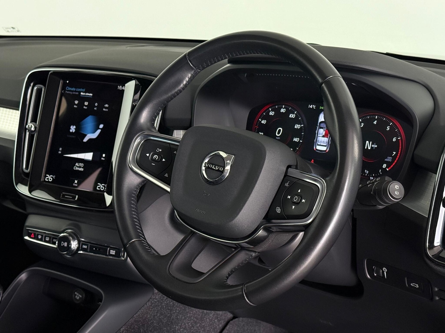 Used Volvo XC40 2021 for sale - 76468060: Photo 14