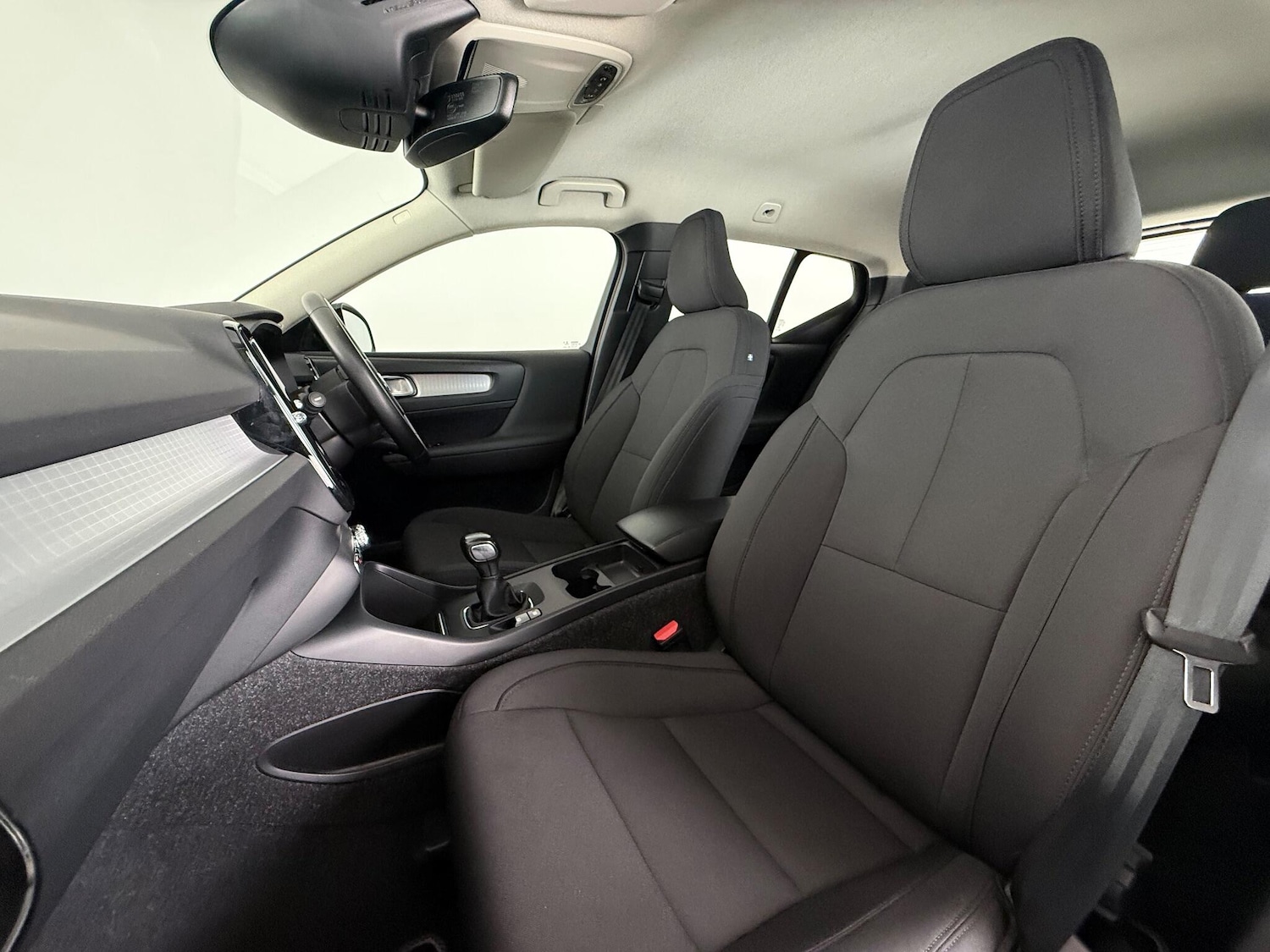 Used Volvo XC40 2021 for sale - 76468060: Photo 17