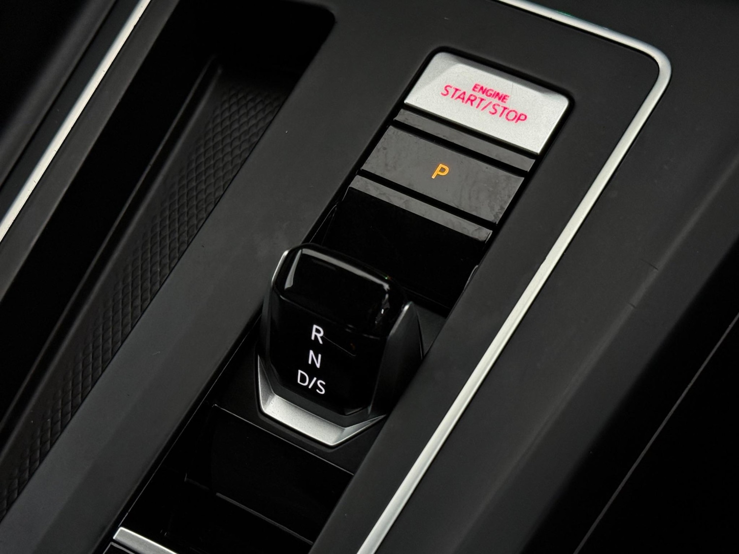 Used Volkswagen Golf 2020 for sale - 76468339: Photo 49