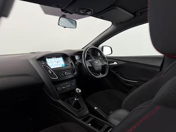 Used Ford Focus 2018 for sale - 79677689: Photo