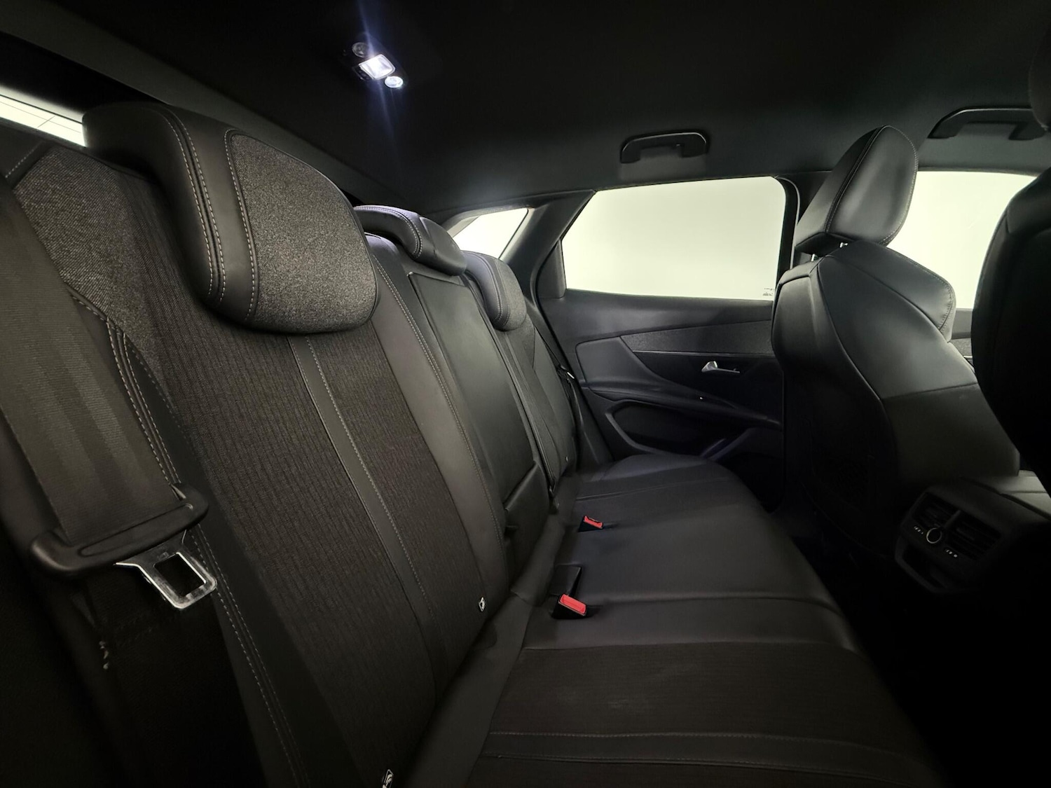 Used Peugeot 3008 2019 for sale - 76468809: Photo 18