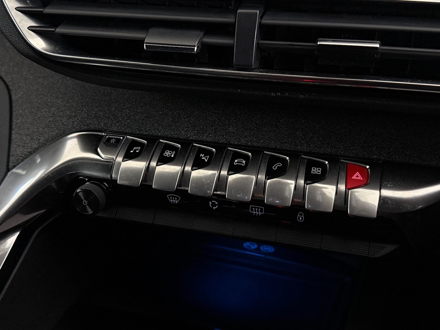 Used Peugeot 3008 2019 for sale - 76468809: Photo 37