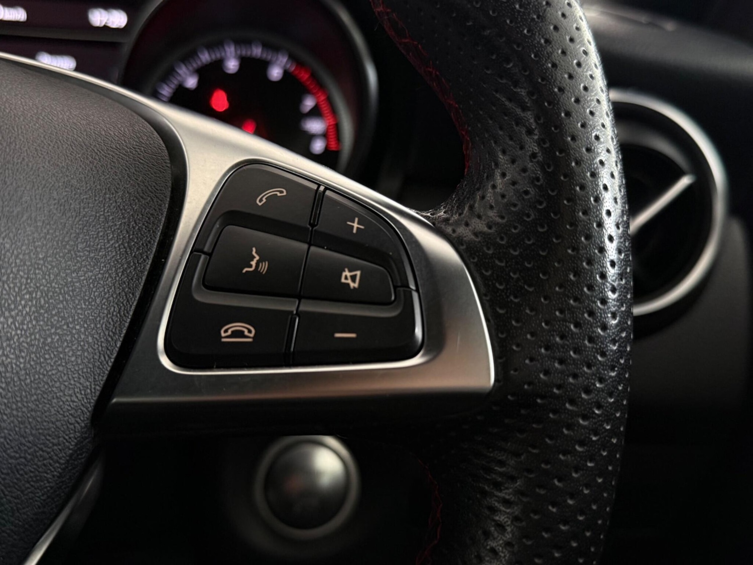 Used Mercedes-Benz GLA 2019 for sale - 77412432: Photo 19