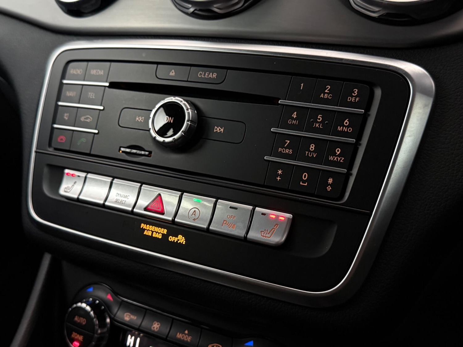 Used Mercedes-Benz GLA 2019 for sale - 77412432: Photo 32