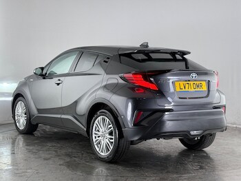Used Toyota C-HR 2021 for sale - 77180896: Photo