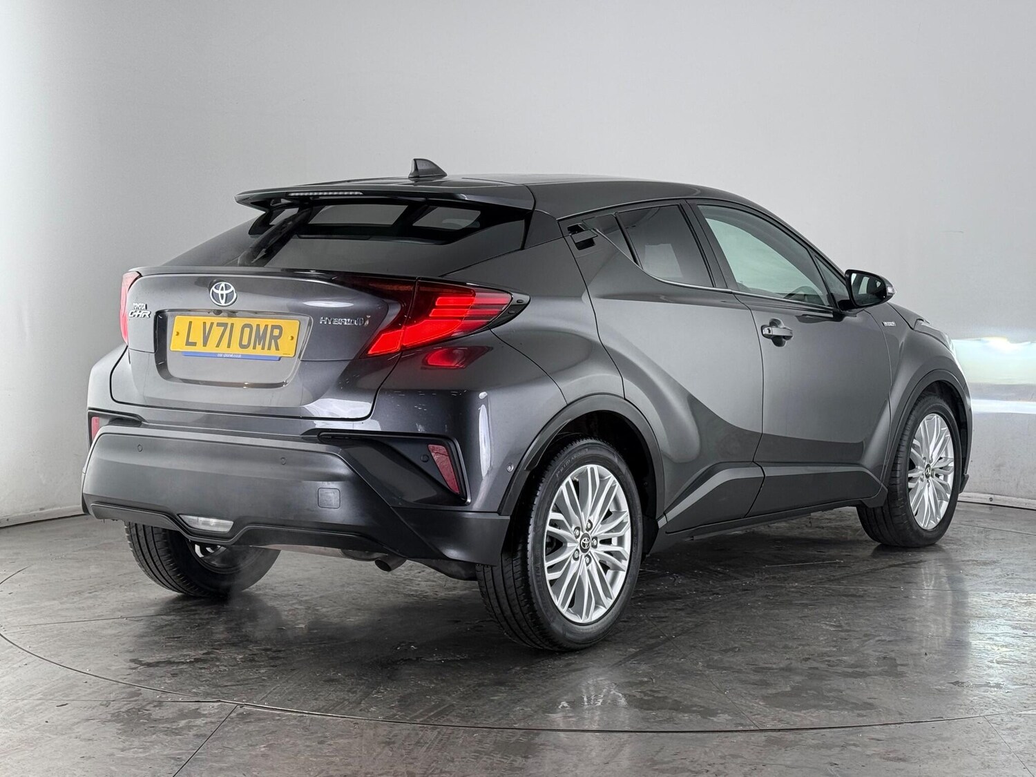 Used Toyota C-HR 2021 for sale - 77180896: Photo 6
