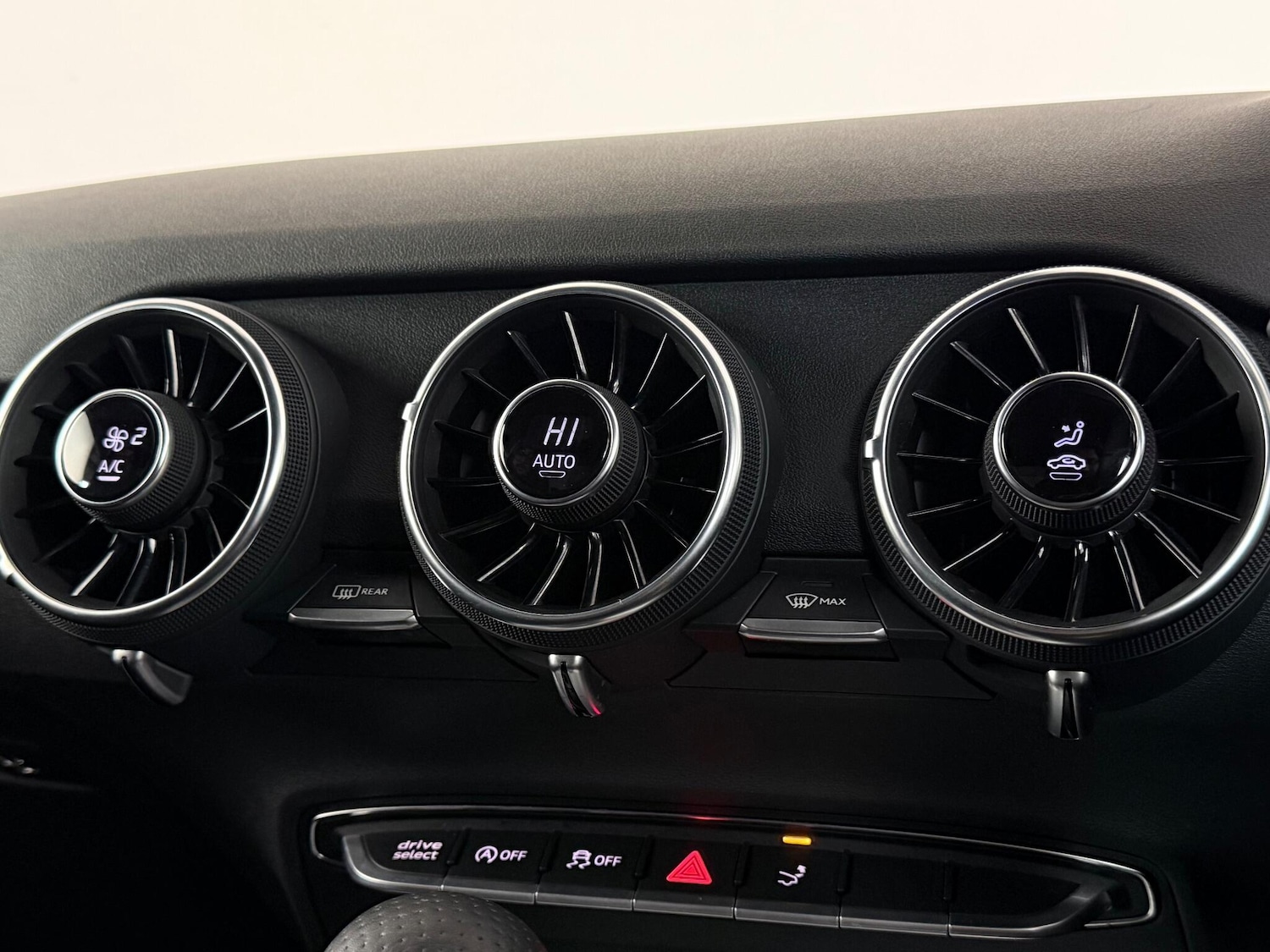 Used Audi TT 2018 for sale - 77259967: Photo 25