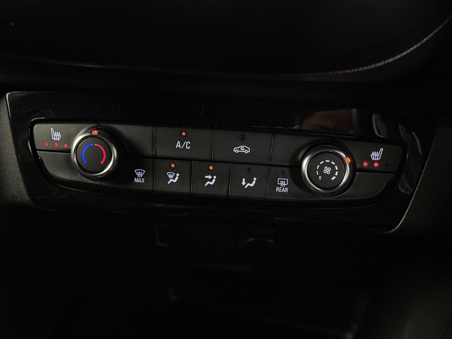 Used Vauxhall Corsa for sale - 76468280: Photo 35