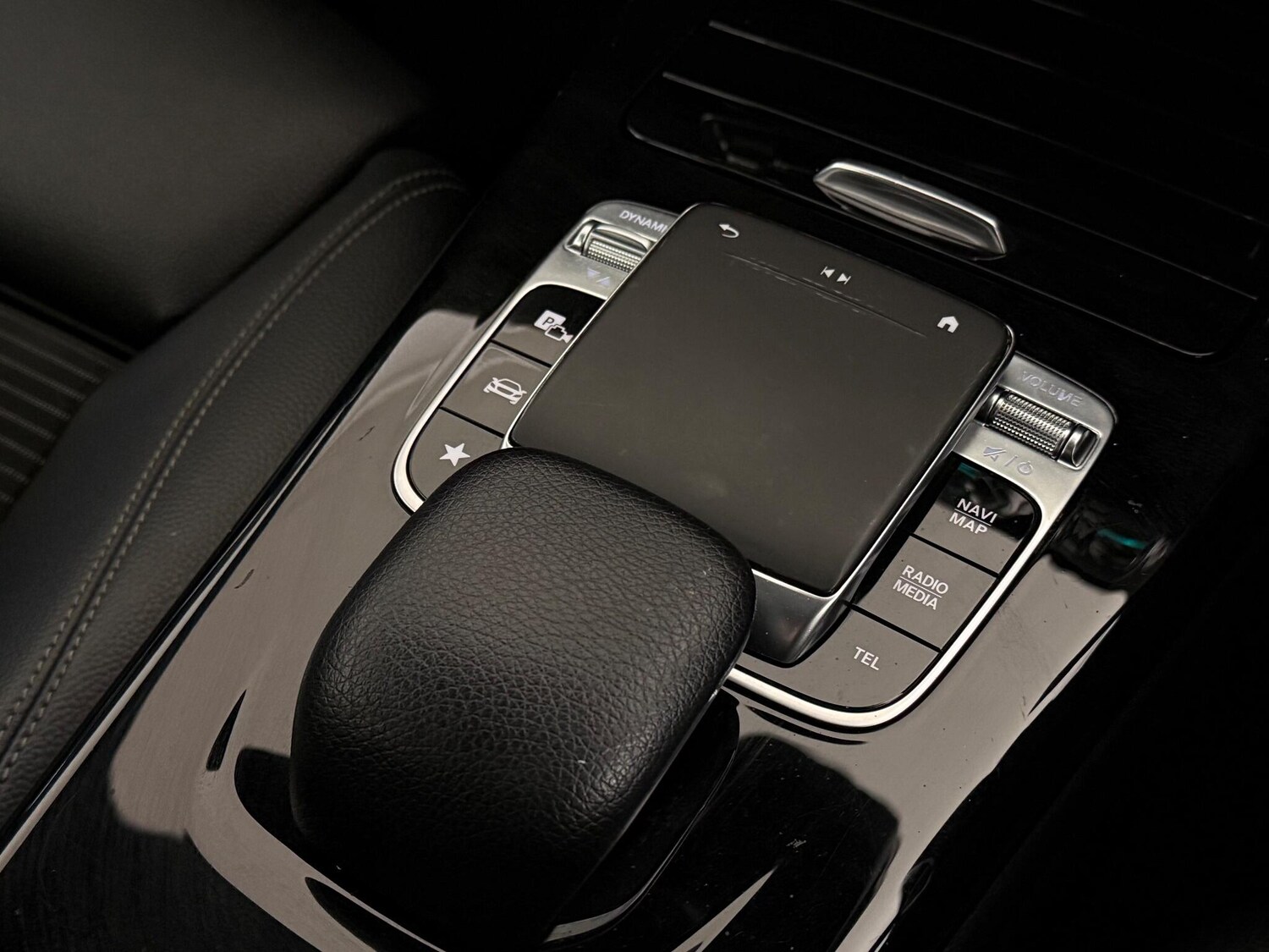 Used Mercedes-Benz A-Class 2018 for sale - 76772152: Photo 42